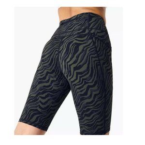 Sweat Betty Women's Zero Gravity Pocket Bike Shorts Sz L